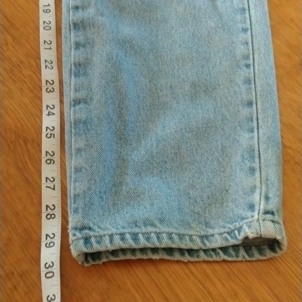 MFG Girbaud size 31 retro/ vintage size 31 jeans. Great fit and style.